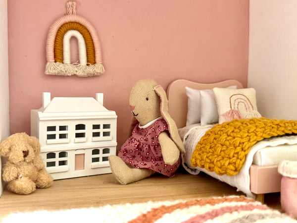 Mini Dollhouse