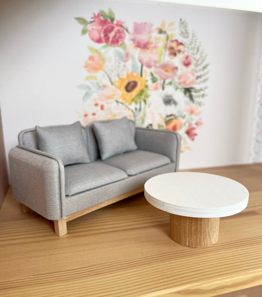 Oak pedestal coffee table